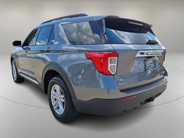 Used 2022 Ford Explorer XLT w/ Class IV Trailer Tow Package AWD/4WD image 7