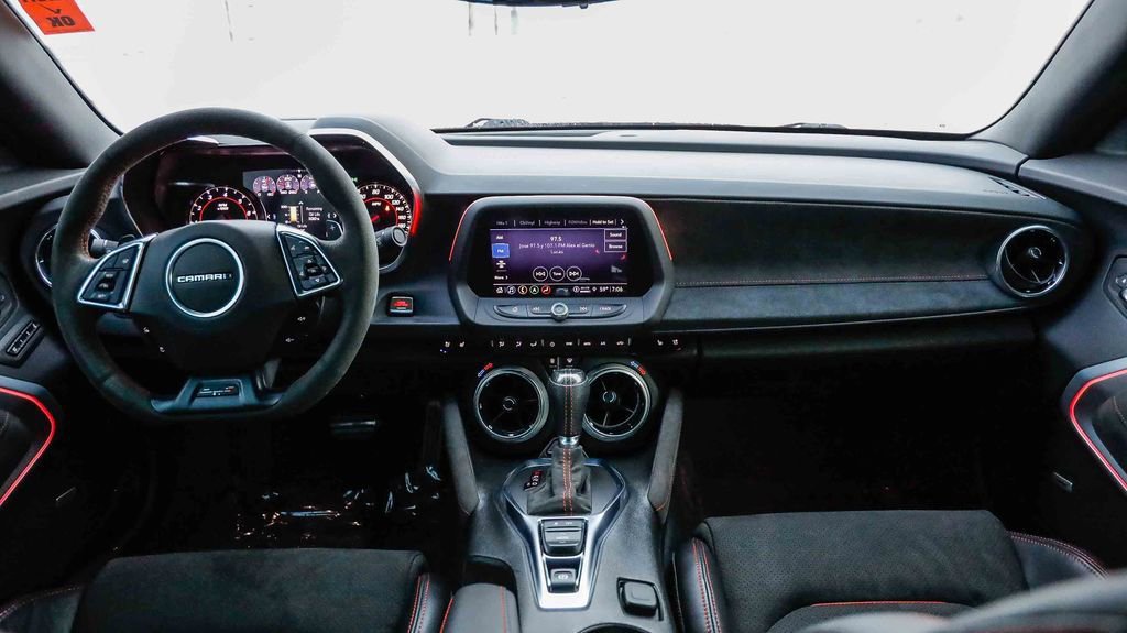 Used 2023 Chevrolet Camaro ZL1 RWD image 15