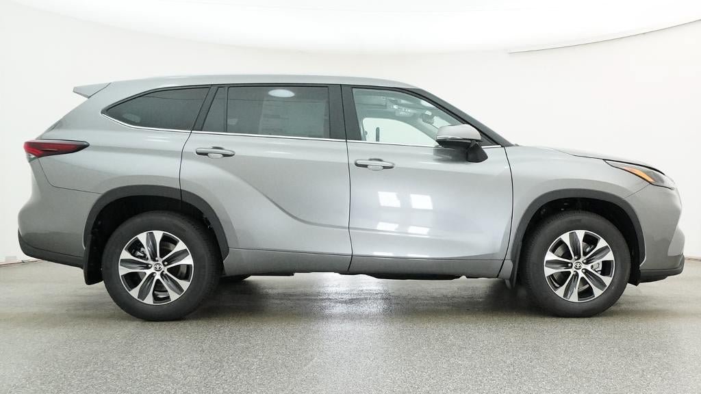 New 2026 Toyota Highlander XLE AWD/4WD image 27