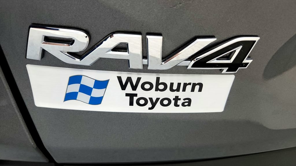 Used 2023 Toyota RAV4 LE AWD/4WD image 13
