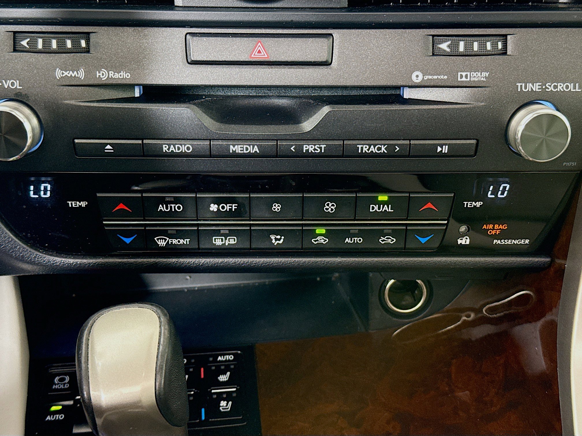 Used 2019 Lexus RX 350 AWD w/ Navigation Package image 18