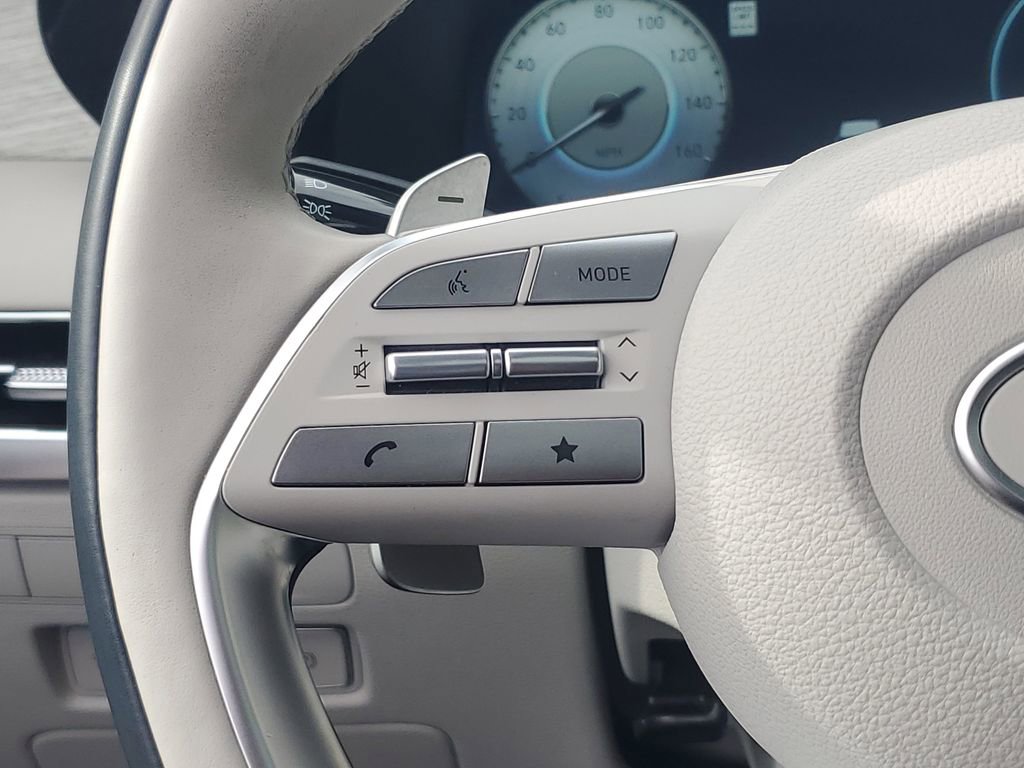 Used 2023 Hyundai Palisade Calligraphy image 25