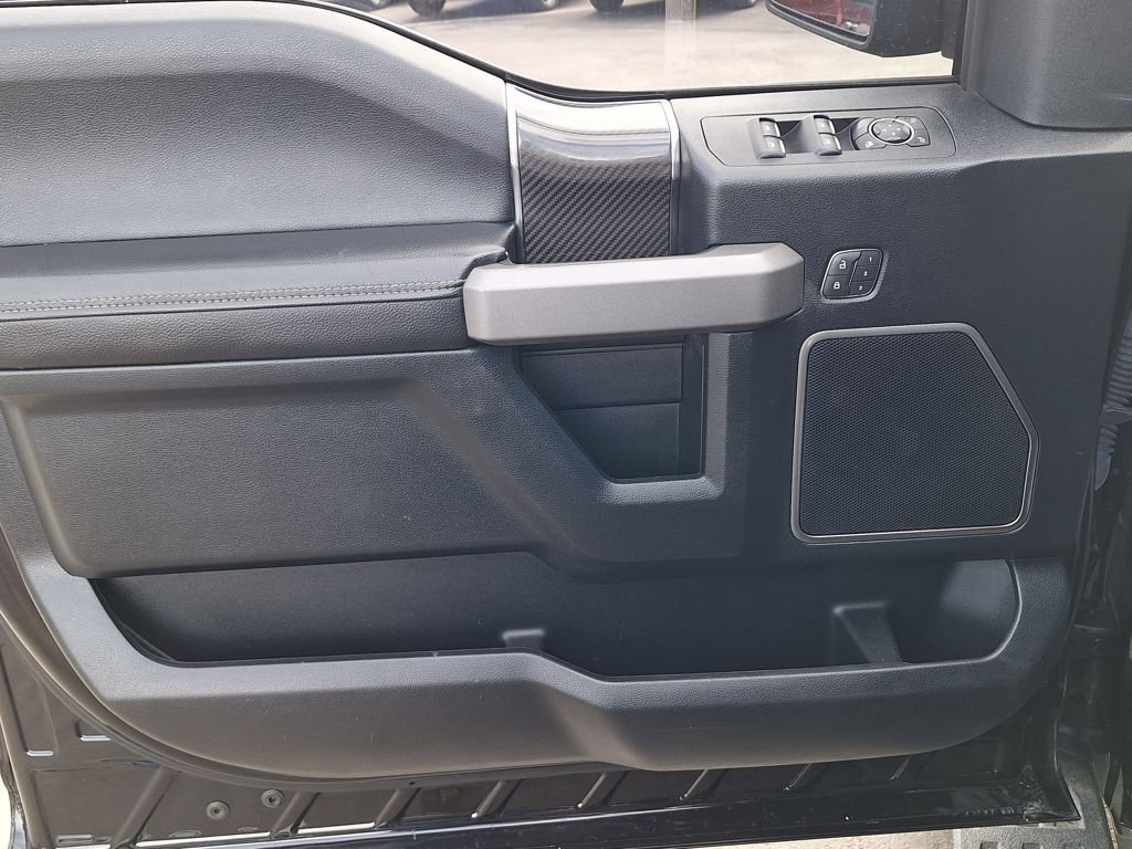 Used 2019 Ford F150 Raptor w/ Equipment Group 802A Luxury image 9