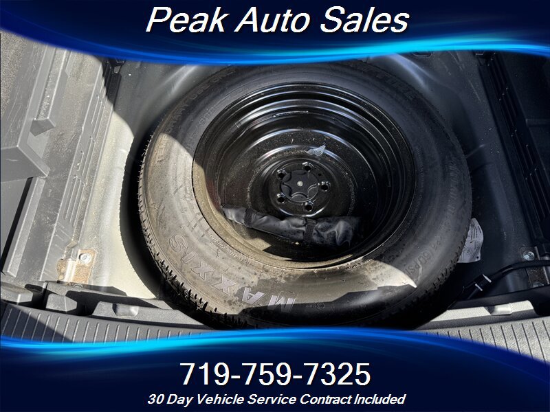 Used 2023 Nissan Rogue S image 26