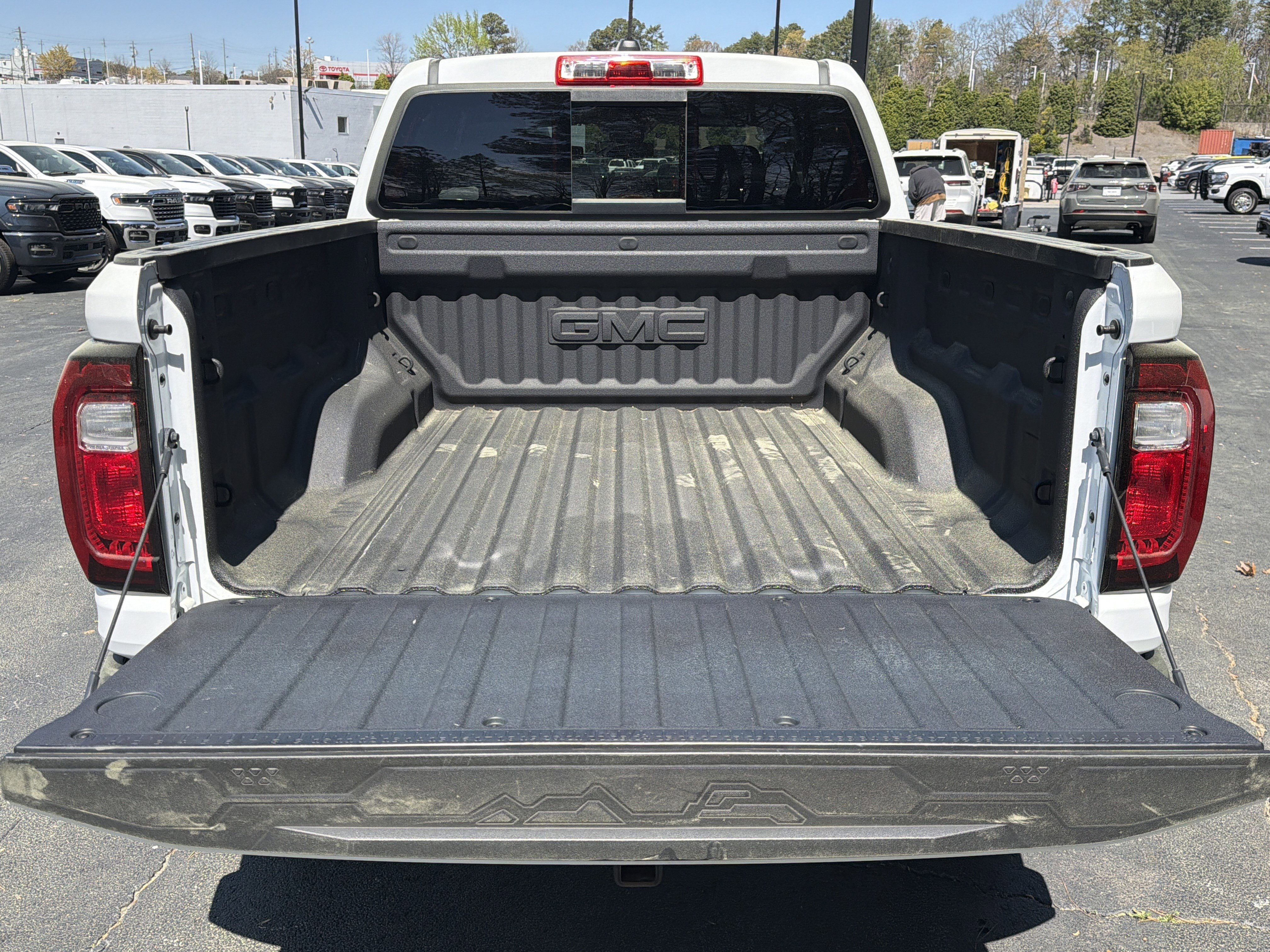 Used 2025 GMC Canyon Elevation AWD/4WD image 22