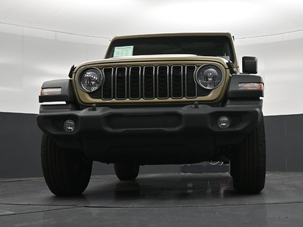 Used 2026 Jeep Wrangler Sport AWD/4WD image 29