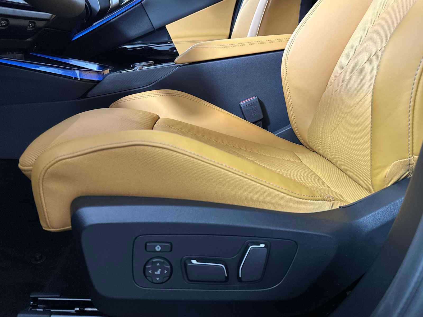 New 2026 BMW X3 xDrive30 w/ Premium Package image 12