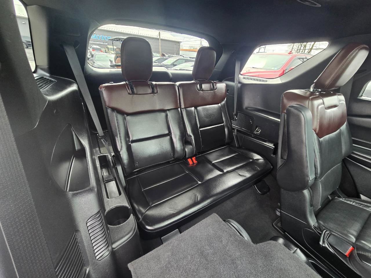 Used 2021 Ford Explorer Platinum w/ Equipment Group 601A AWD/4WD image 17