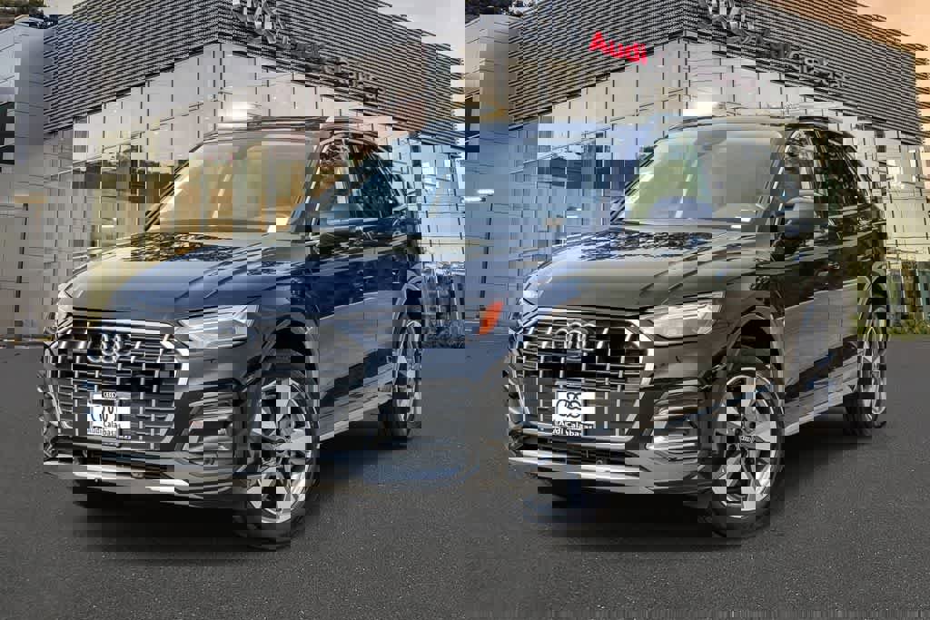 Used 2022 Audi Q5 2.0T Premium Plus w/ Premium Plus Package image 1