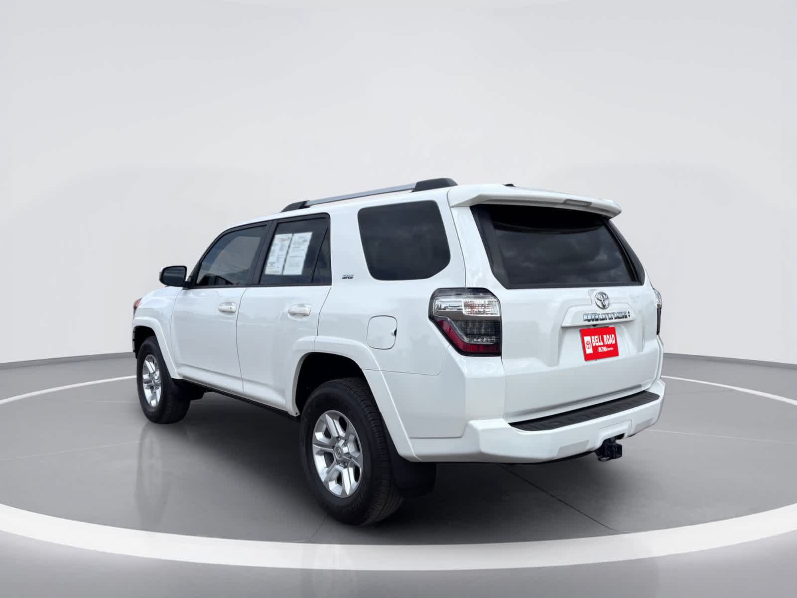 Used 2024 Toyota 4Runner SR5 AWD/4WD image 6