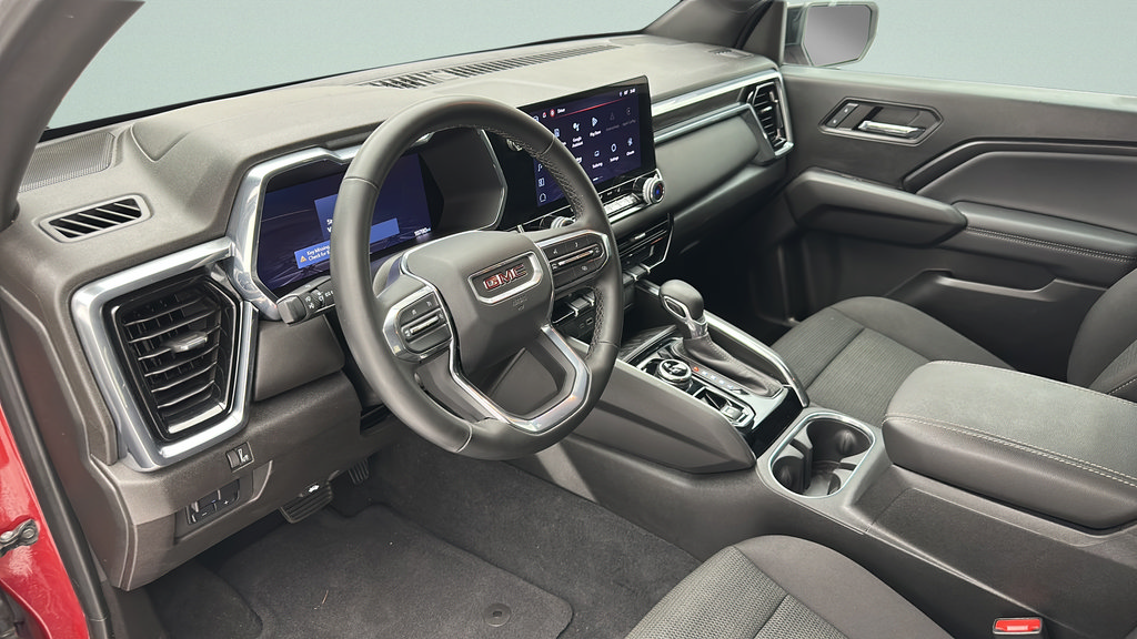 Used 2024 GMC Canyon Elevation w/ Convenience Package AWD/4WD image 15