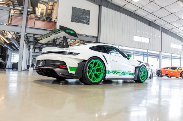 Used 2023 Porsche 911 GT3 RS RWD image 7