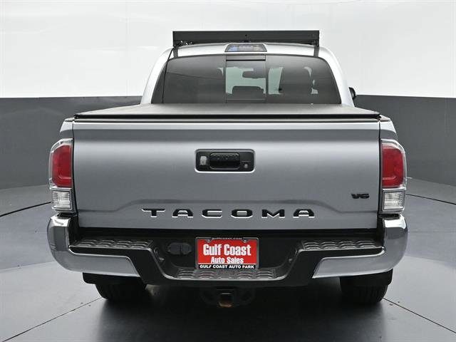 Certified 2023 Toyota Tacoma TRD Off-Road AWD/4WD image 26