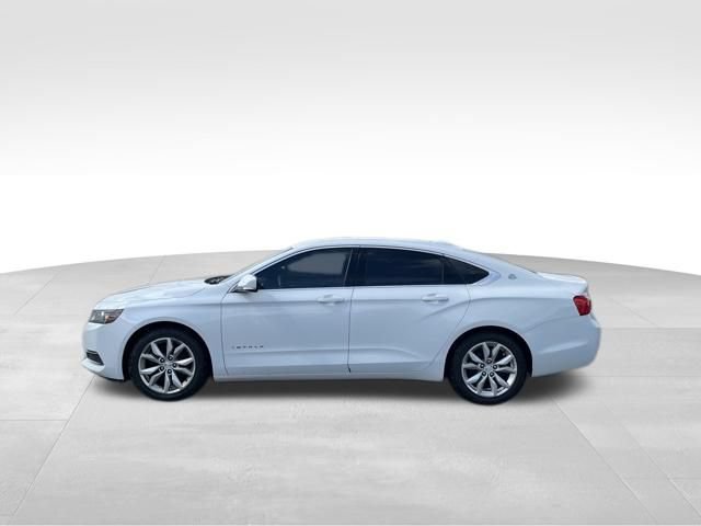 Used 2017 Chevrolet Impala LT FWD image 2