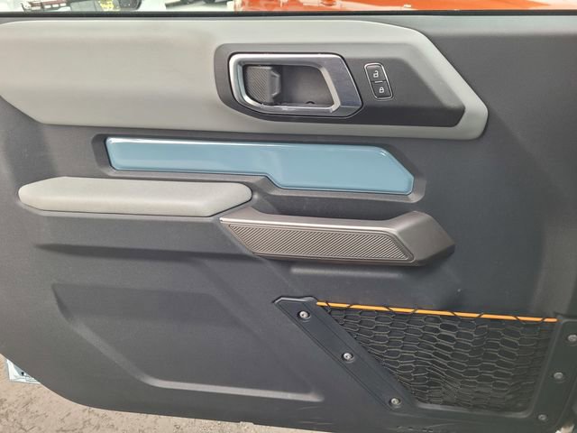 Used 2023 Ford Bronco Badlands image 15