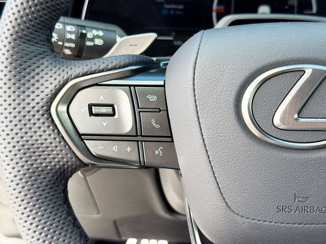 New 2026 Lexus TX 500h AWD image 39