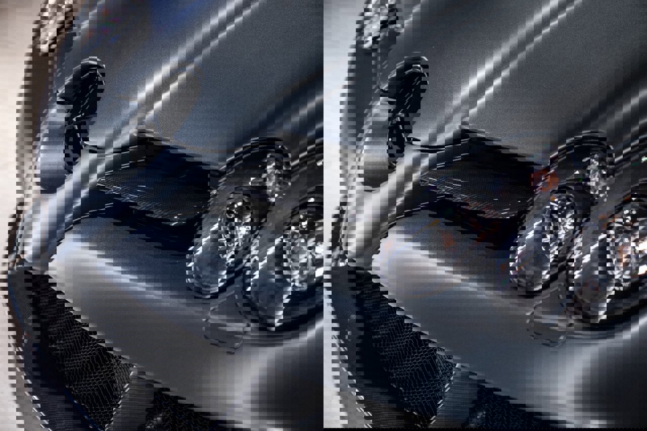 Used 2005 Mercedes-Benz SLR image 26