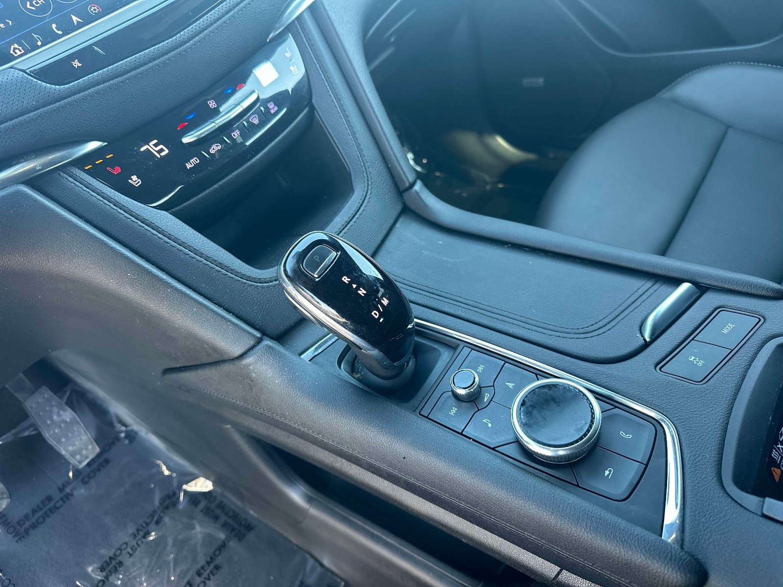 Used 2022 Cadillac XT5 Premium Luxury image 14