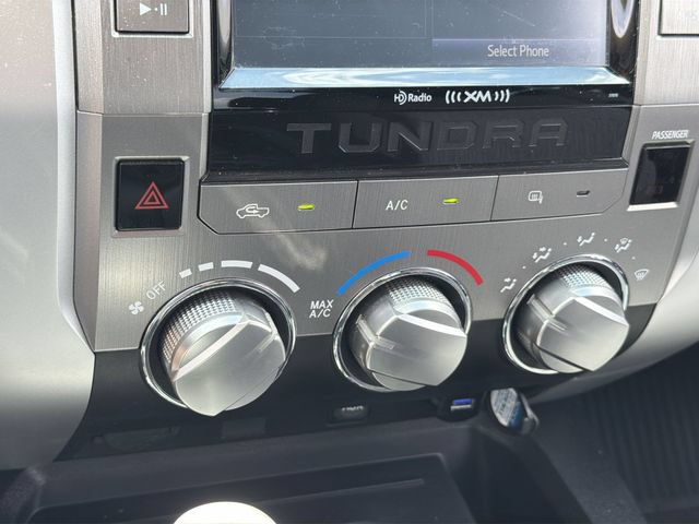 Used 2014 Toyota Tundra SR5 w/ SR5 Upgrade Package RWD image 25