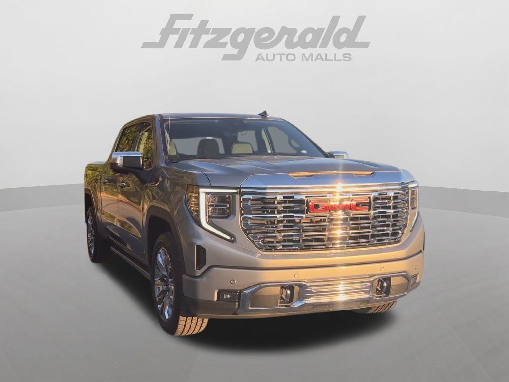 Used 2024 GMC Sierra 1500 Denali AWD/4WD image 3