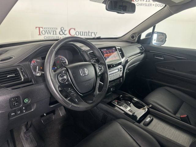 Used 2018 Honda Pilot Touring image 19