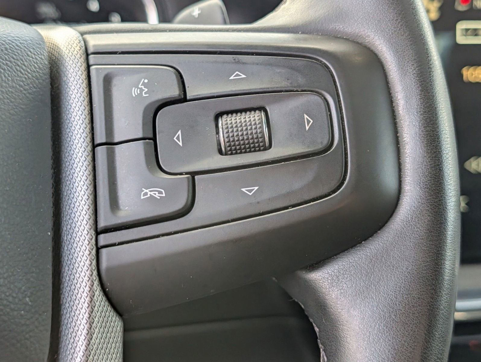 Used 2024 GMC Sierra 1500 Denali w/ Technology Package image 38