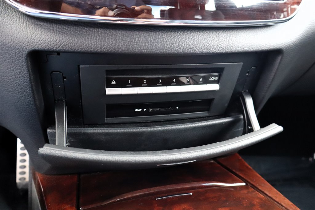 Used 2010 Mercedes-Benz S 63 AMG image 46