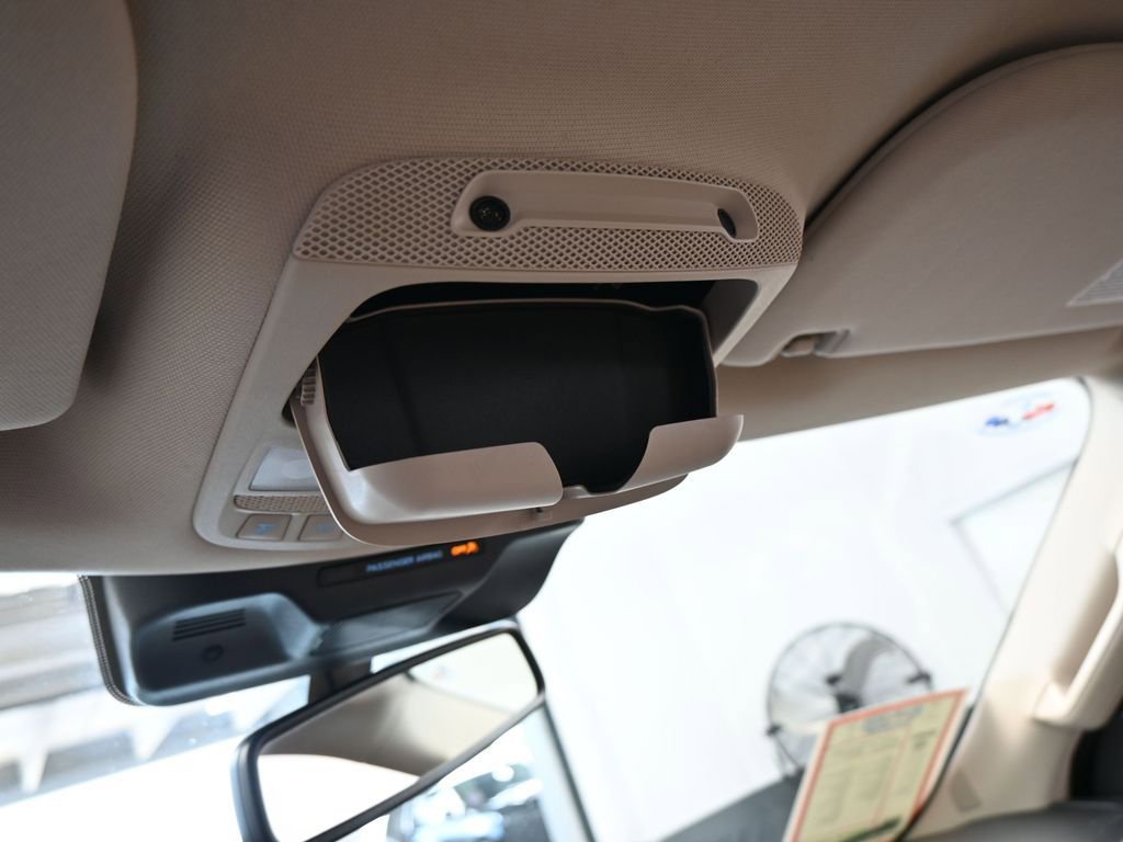 Used 2023 Ford Expedition Max Limited image 32