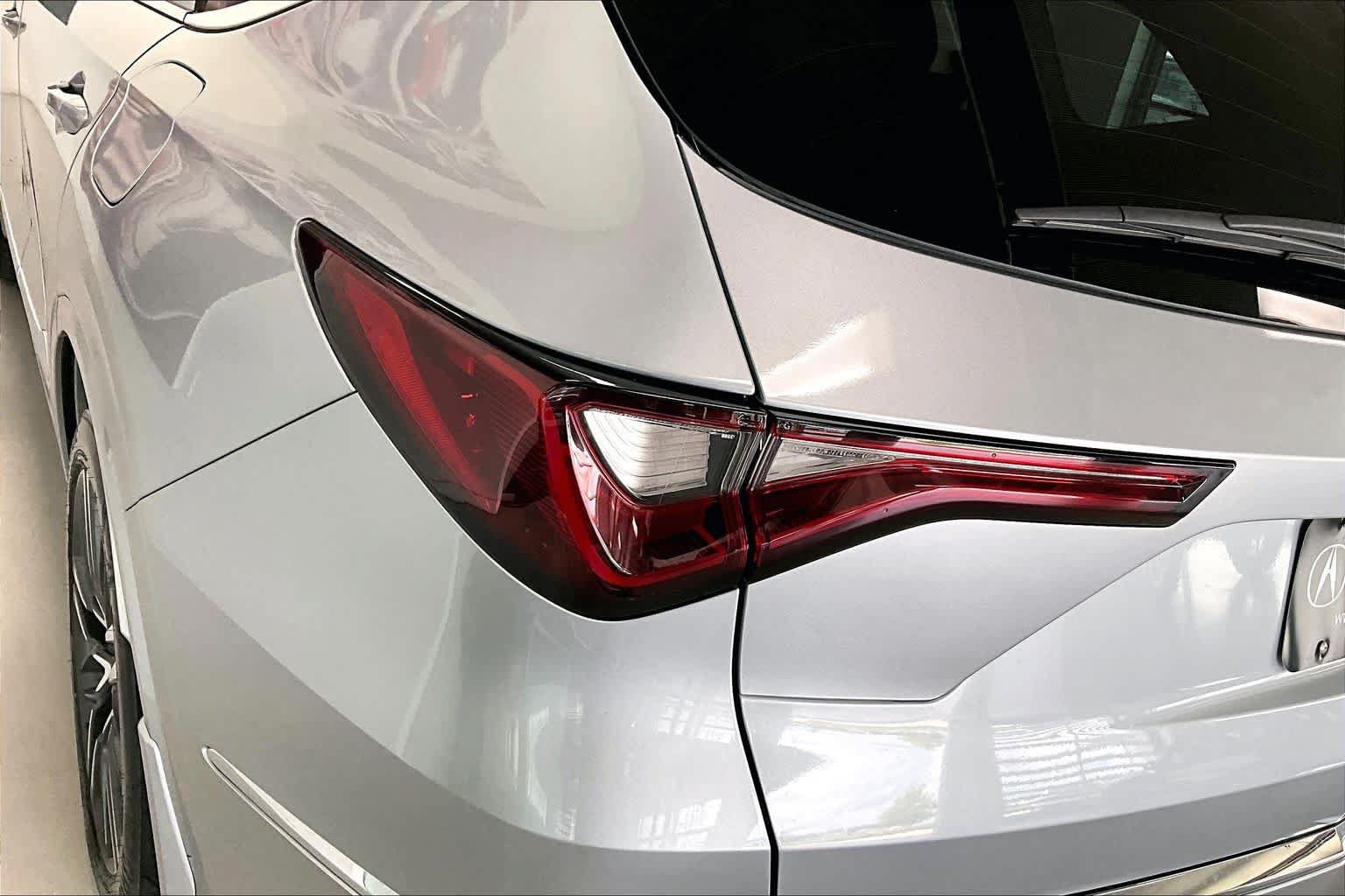 Used 2026 Acura MDX SH-AWD w/ Advance Package image 29