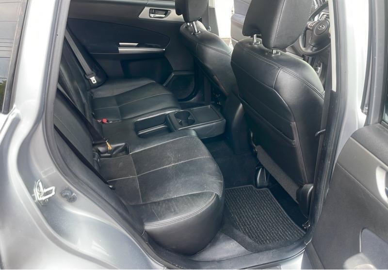 Used 2012 Subaru Forester 2.5X Limited AWD/4WD image 29