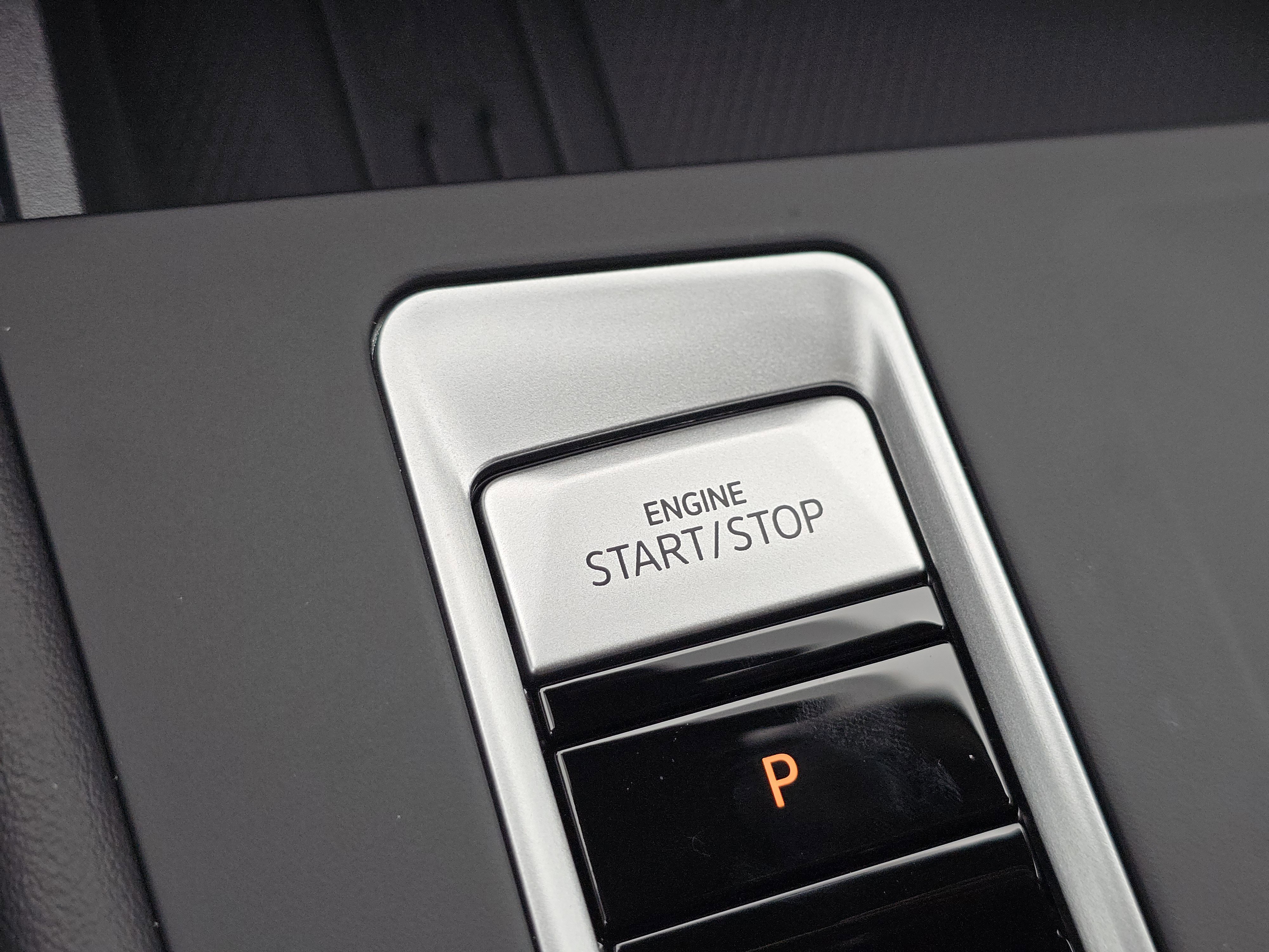 New 2026 Volkswagen Atlas SE image 23