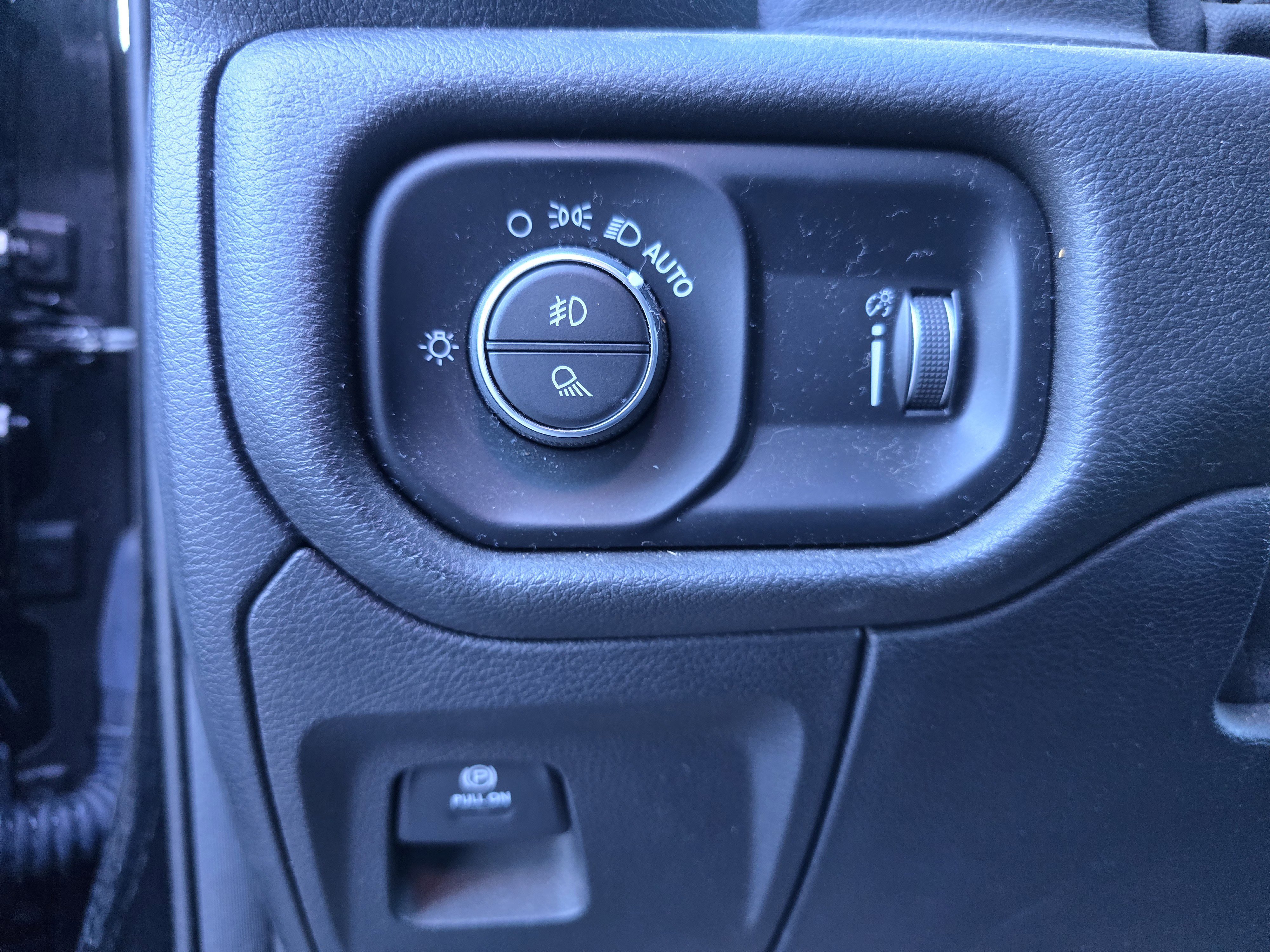 Used 2020 RAM 1500 Big Horn image 14