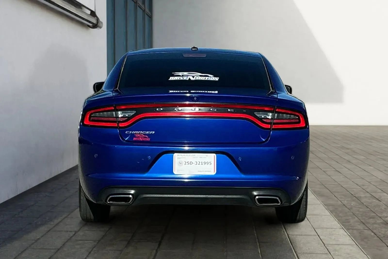 Used 2021 Dodge Charger SXT w/ Leather Interior Group image 5