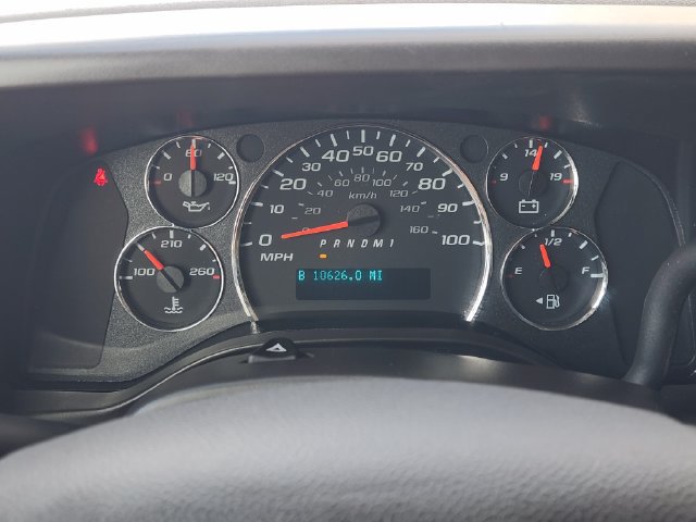 Used 2025 Chevrolet Express 2500 w/ Driver Convenience Package RWD image 7