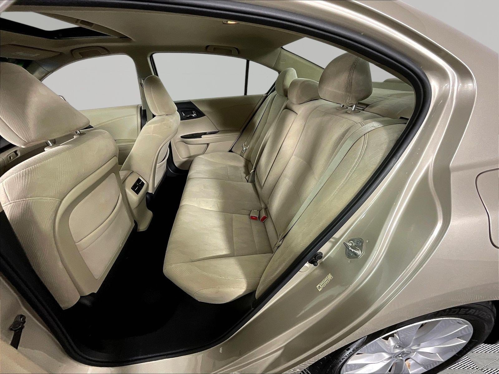 Used 2013 Honda Accord EX image 22