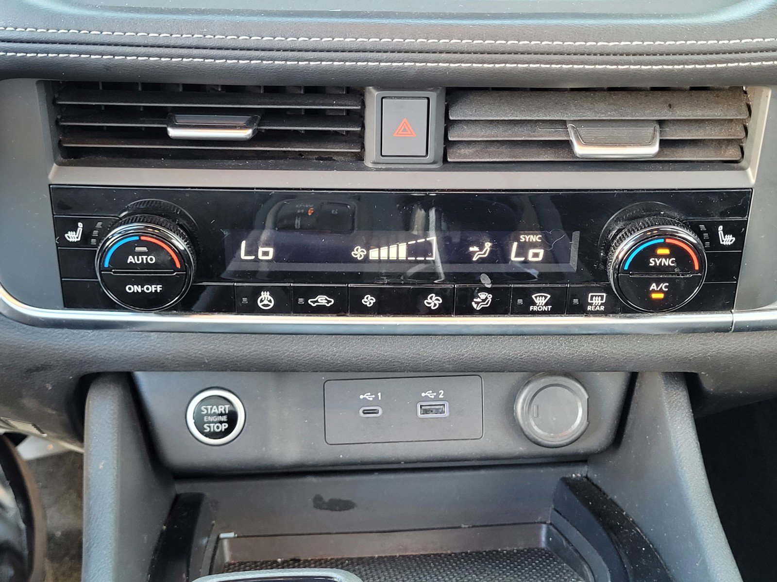 Certified 2023 Nissan Rogue SV w/ SV Premium B Package image 13