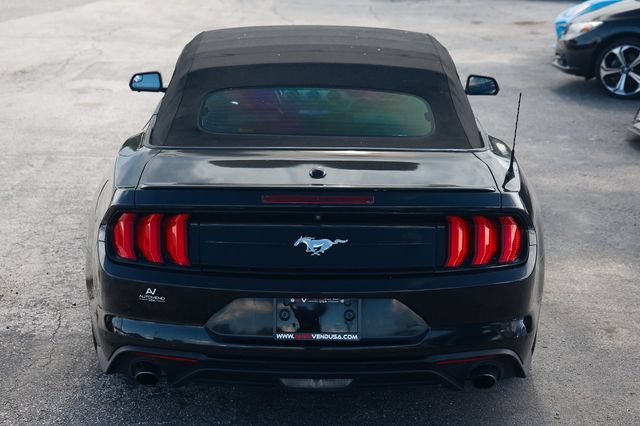 Used 2018 Ford Mustang Premium RWD image 10