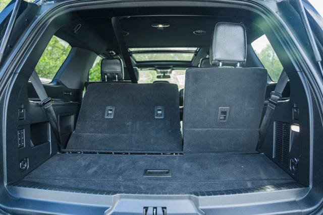 Used 2020 Ford Expedition XLT w/ Black Accent Package image 12