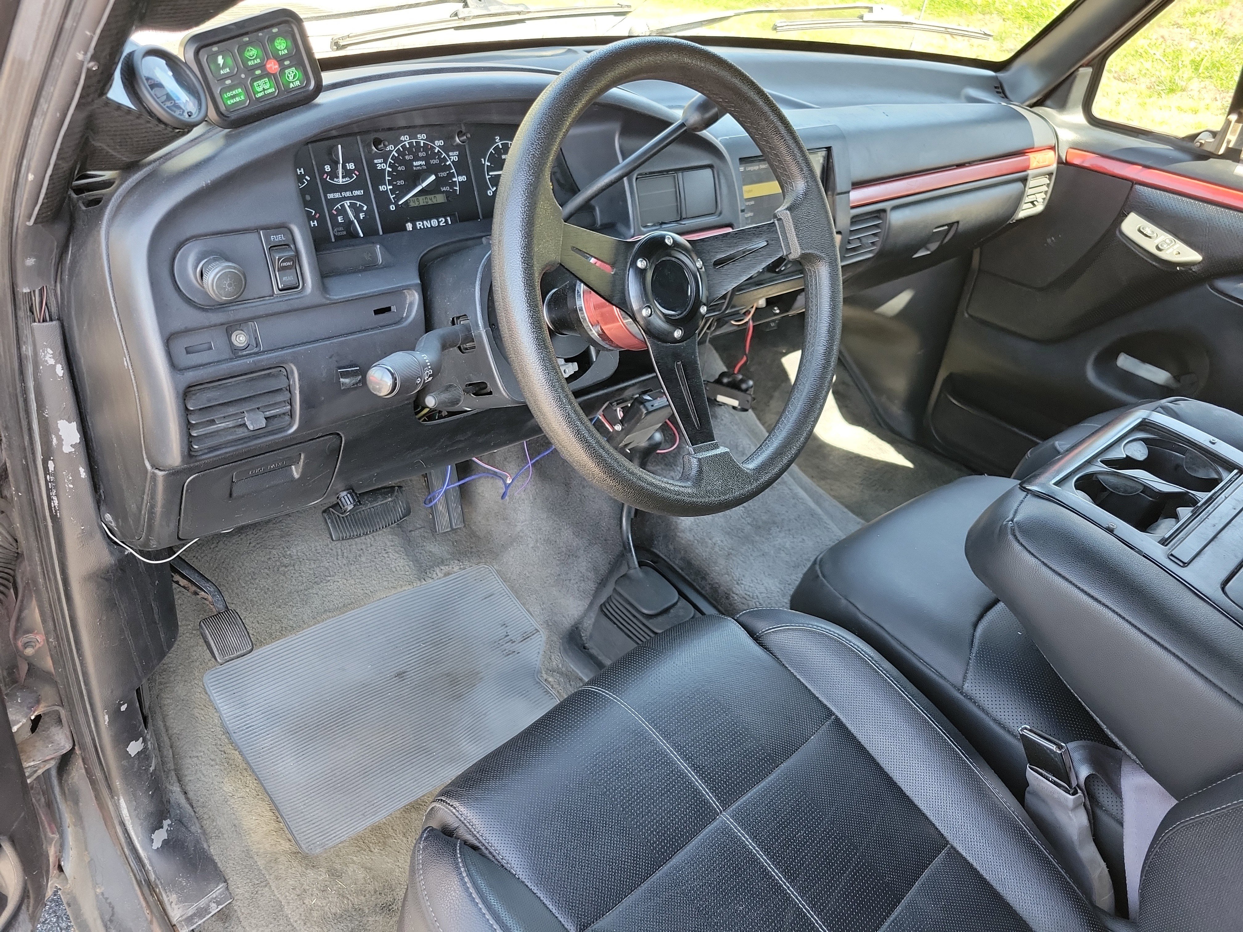 Used 1995 Ford F250 XL image 3