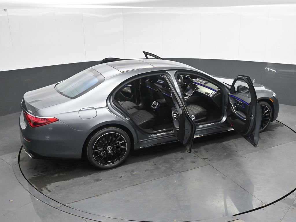 Used 2023 Mercedes-Benz S 580e 4MATIC Sedan image 47