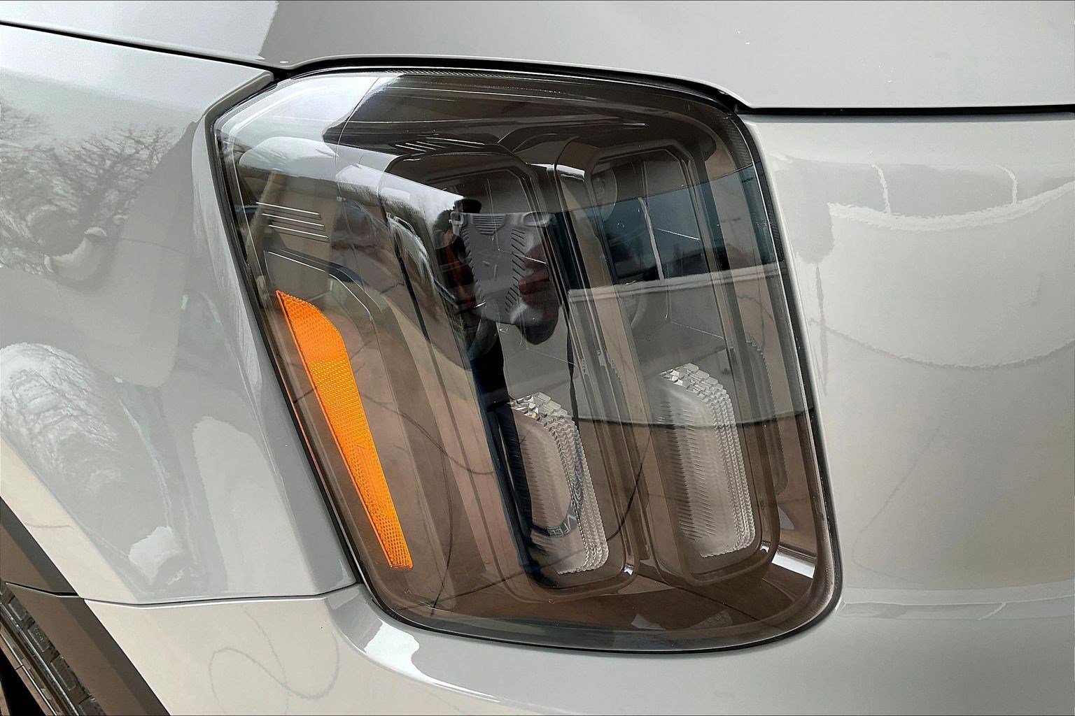 Used 2024 Kia Telluride SX X-Line image 32