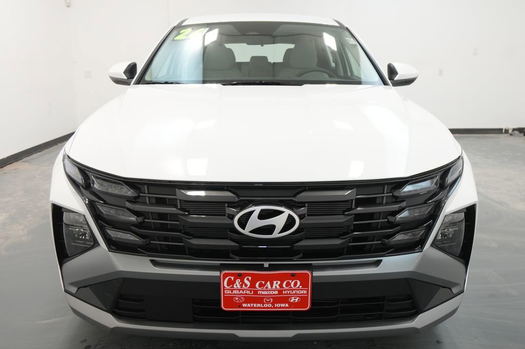 New 2026 Hyundai Tucson SE image 2