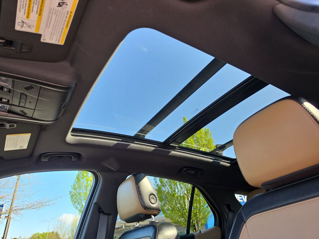 Used 2024 Chevrolet Equinox Premier AWD/4WD image 22