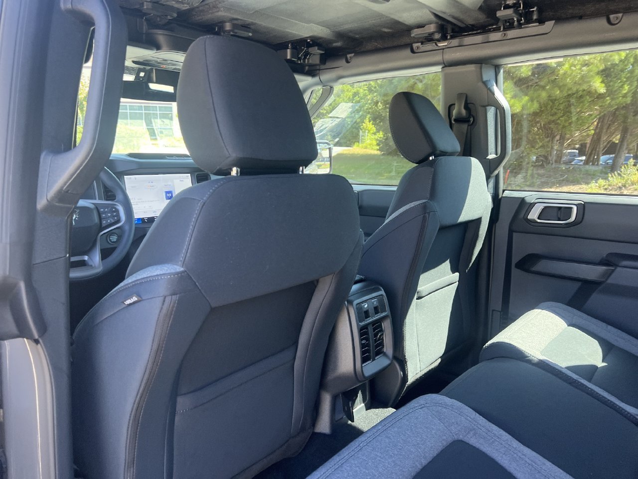 New 2026 Ford Bronco 4-Door AWD/4WD image 16