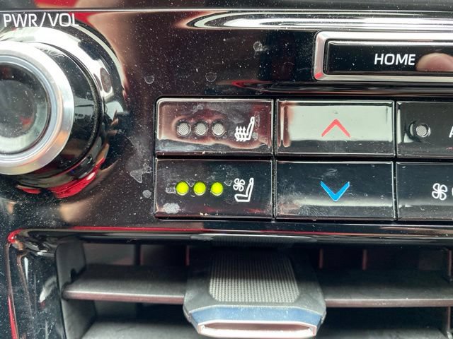 Certified 2022 Toyota Highlander Limited AWD/4WD image 11