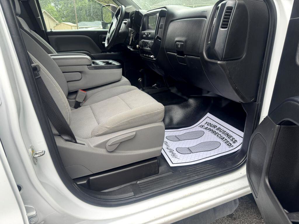 Used 2019 Chevrolet Silverado 3500 W/T w/ WT Convenience Package image 5