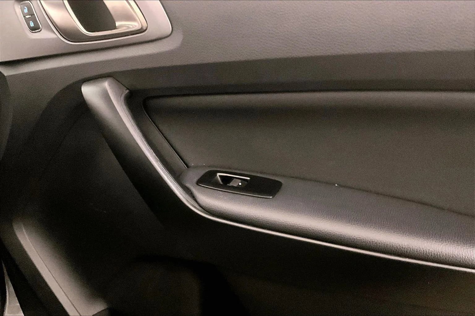 Used 2021 Ford Ranger XLT w/ Equipment Group 302A High image 23