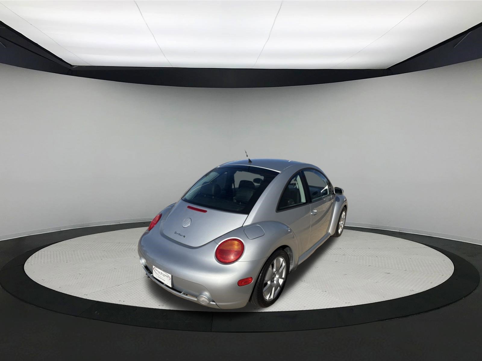 Used 2003 Volkswagen Beetle S image 7