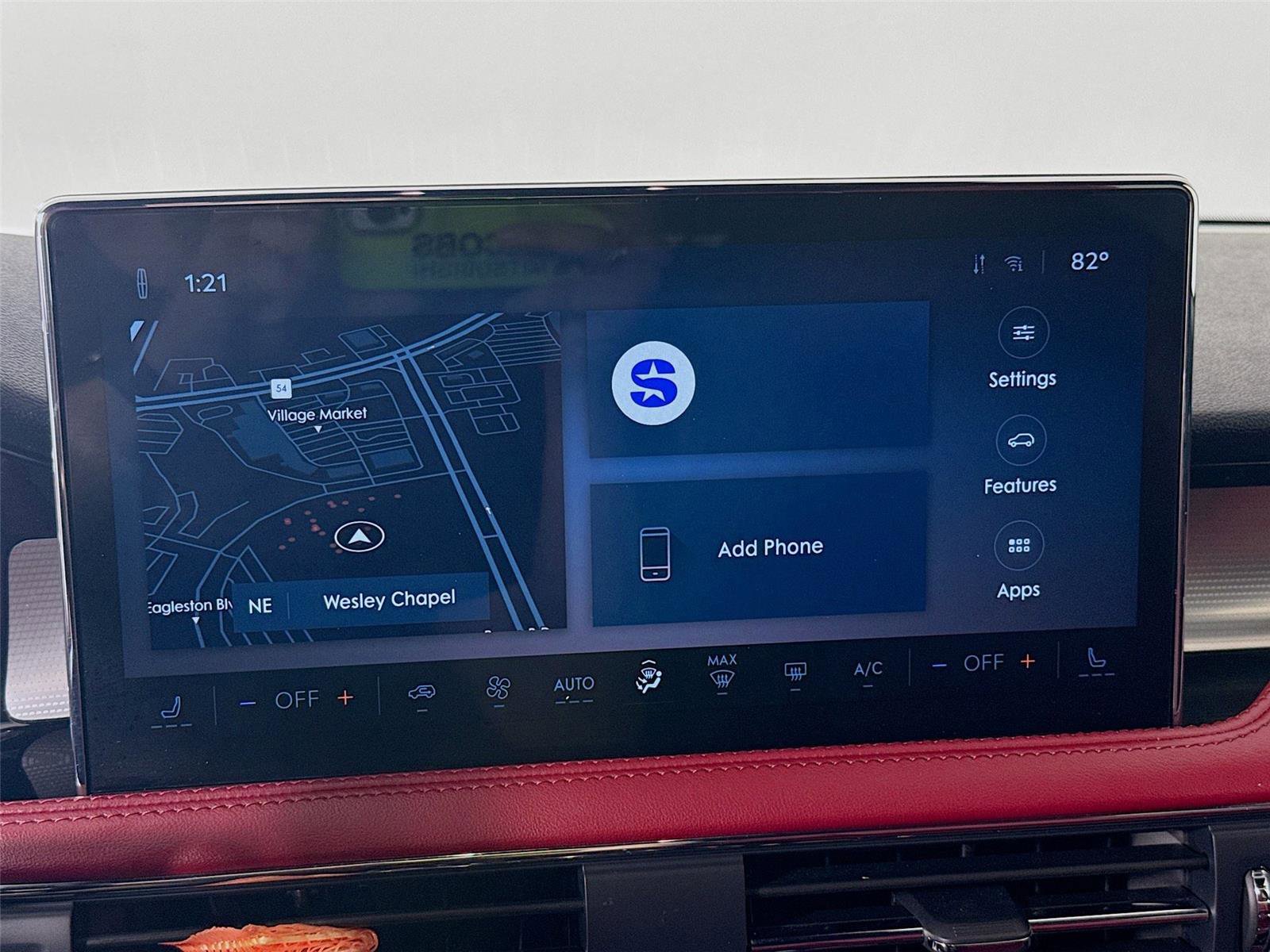 Used 2025 Lincoln Corsair Grand Touring w/ Towing Package image 9