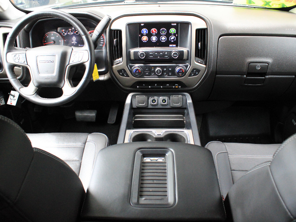 Used 2016 GMC Sierra 2500 Denali w/ Snow Plow Prep Package AWD/4WD image 20